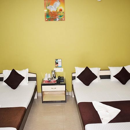 Hotel Debjyoti Siliguri Exterior photo
