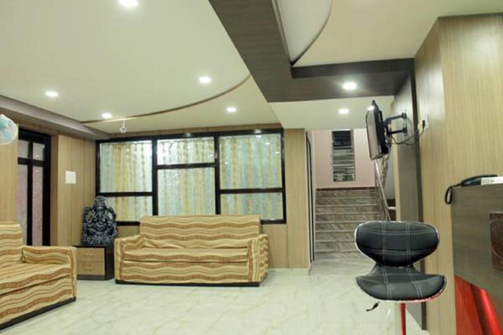 Hotel Debjyoti Siliguri Exterior photo