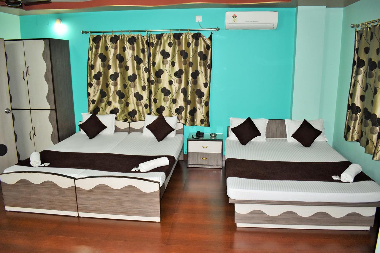 Hotel Debjyoti Siliguri Exterior photo